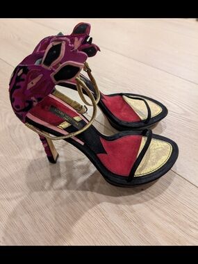 Louis Vuitton Fuchsia & Gold Suede Cutout High-Heel Sandals